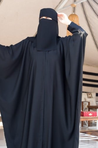 عباية كتف ( نص بشت ) | SJ102