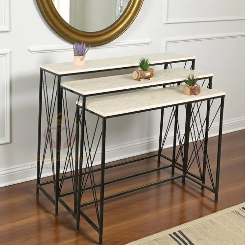 طقم مدخل حديد أسود بسطح خشبي شبيه بالرخام – أناقة...