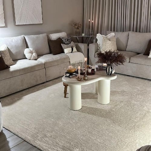 طاوله قهوه لون اوف وايت