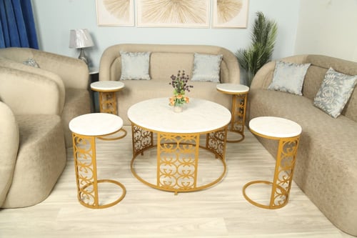 طقم طاوله حديد ليزر سطح خشب شكل ماركه