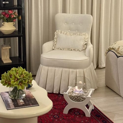 كرسي استرخاء من القماش البوكليه الفاخر
