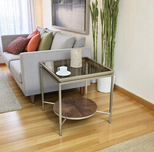 طاولة جانبية مميزه