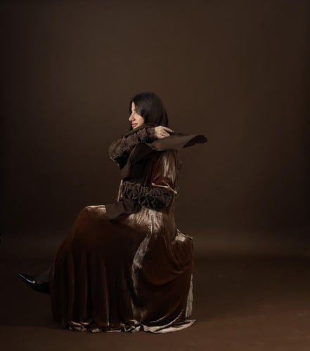 HONEY VELVRT-BROWN LACE