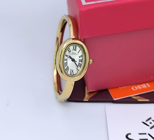 ساعة - نسائية