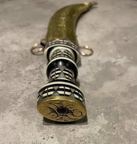 خنجر مجدلاني