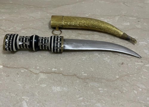 خنجر مجدلاني