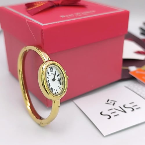 ساعة - نسائية