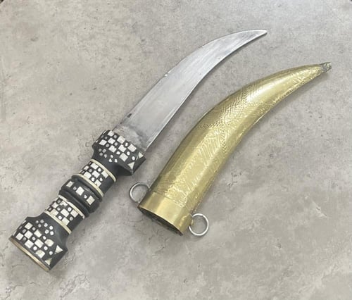 خنجر - مجدلاني