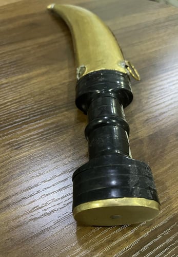 خنجر مجدلاني - كبير