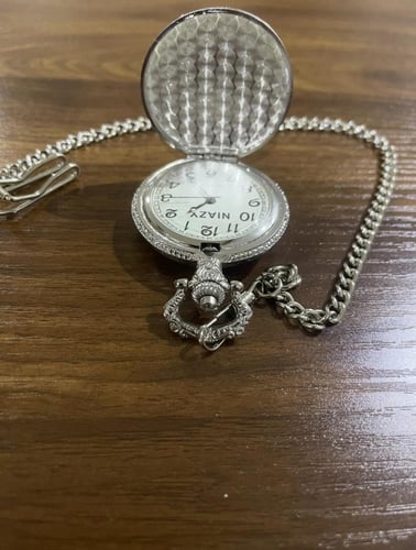 ساعة جيب تراثية