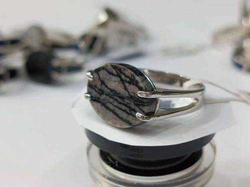 خاتم ملكي - فضه