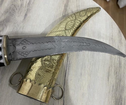 خنجر مجدلاني - كبير