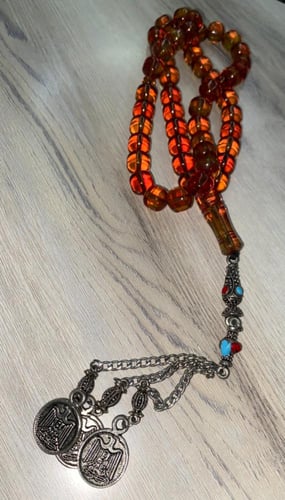 سبحه زعفرانية