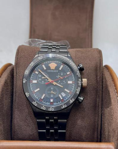 ساعة فرزاتشي VERSACE