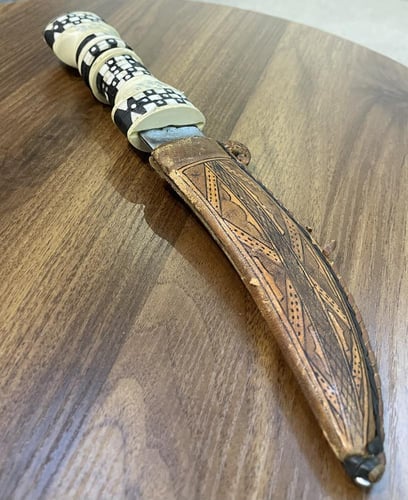 خنجر مجدلاني - كبير