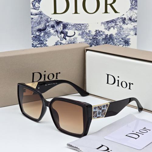 نظاراه ديور