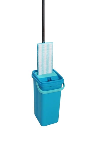 عربية مع ممسحة بالت تركي