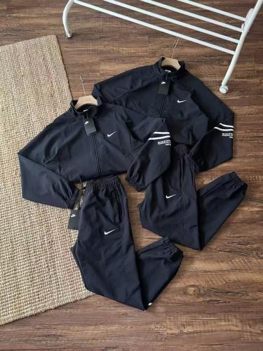 طقم كامل NIKE