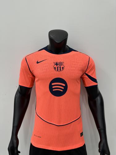برشلونة