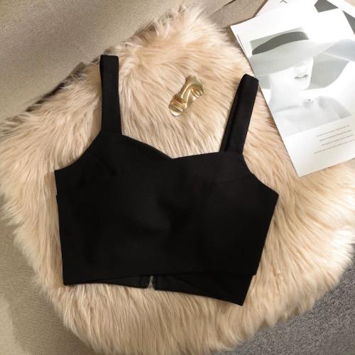 بلوزة نسائية