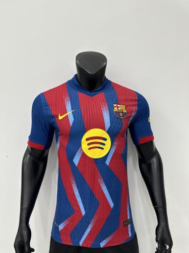 برشلونة