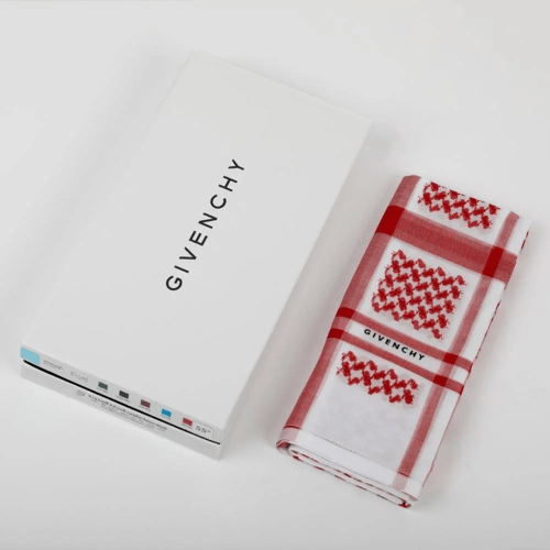 عرض شماغ عليك و شماغ علينا من جفنشي