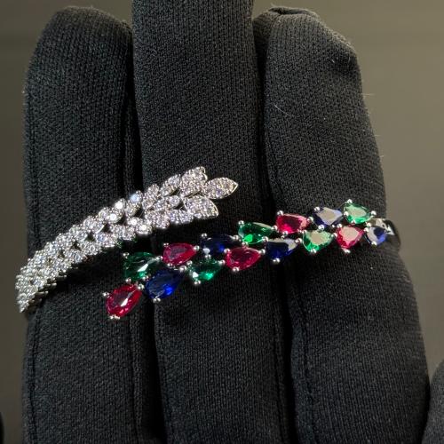 اسوارة وخاتم زركون ملونة