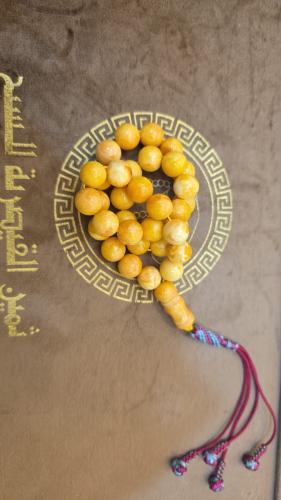 Amber 32g soil prayer beads
