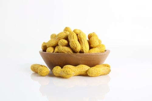 فول سوداني بالقشر