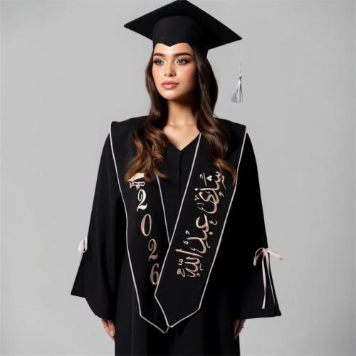 عبايات تخرج 2026 لون اسود