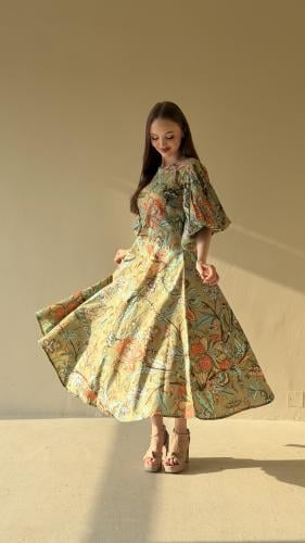 Mido Moez dress