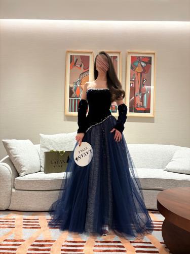 فستان كحلي باكمام منفصله