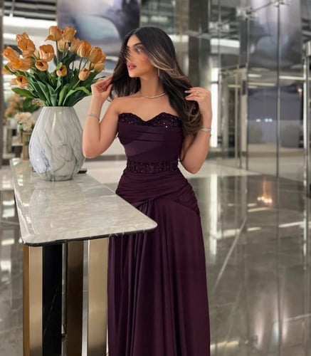 فستان برغندي سهرة