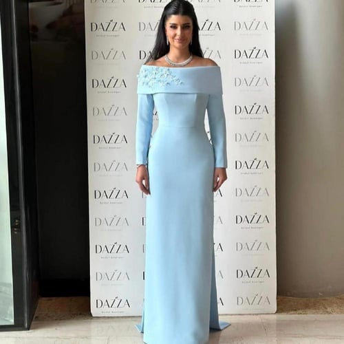 فستان سماوي انيق