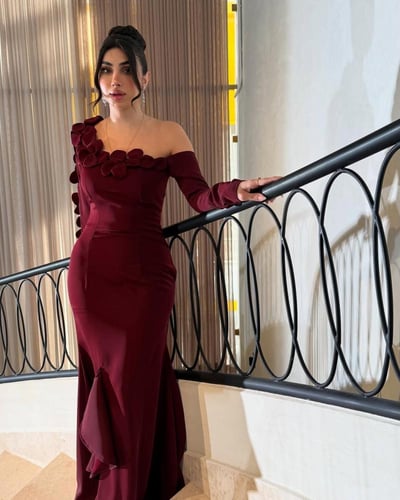 فستان عودي مورد