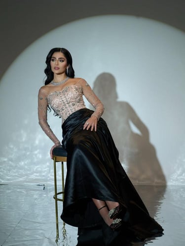 فستان سهرة بتطريز يدوي