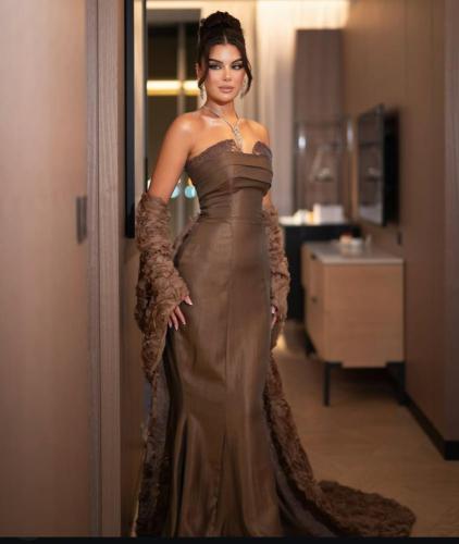 فستان بني بشال راقي