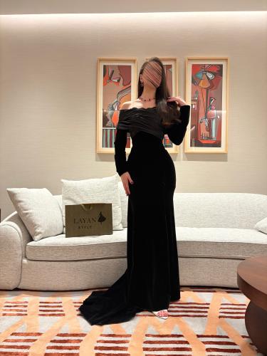 فستان اسود ساتر