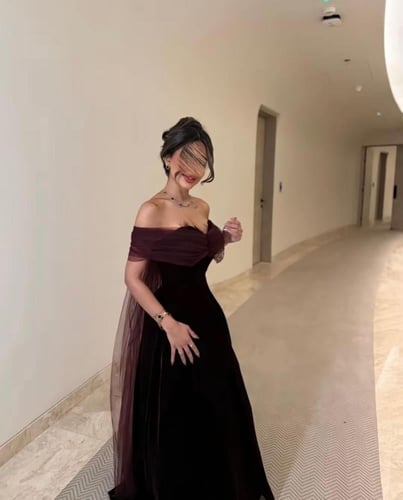 فستان برغندي شتوي سهرة