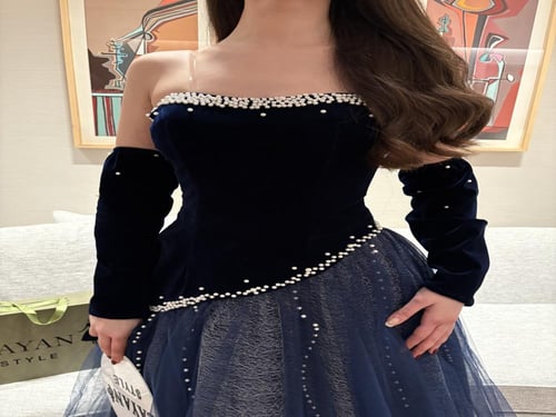 فستان كحلي باكمام منفصله