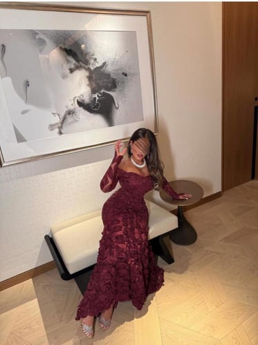 فستان سهرة مورد