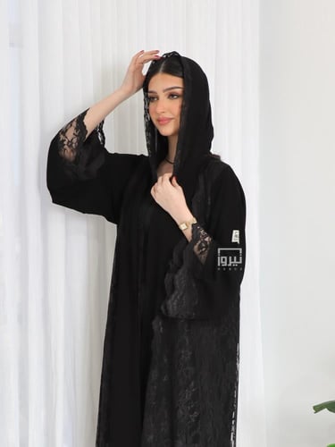 Elegant abaya 4
