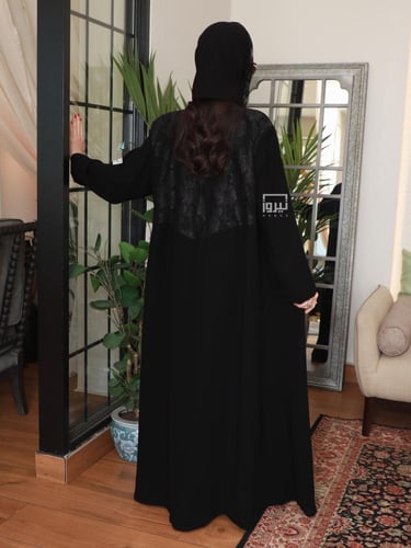 Elegant abaya 6