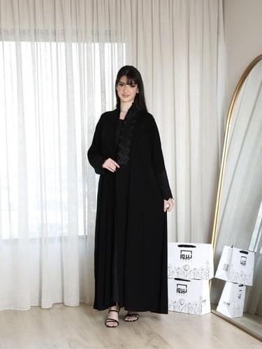 عباية ريانا