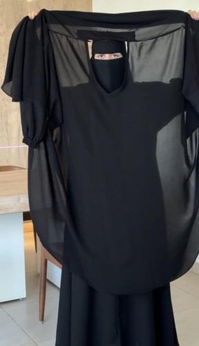 خمار اسلامي مع مطاط + نقاب