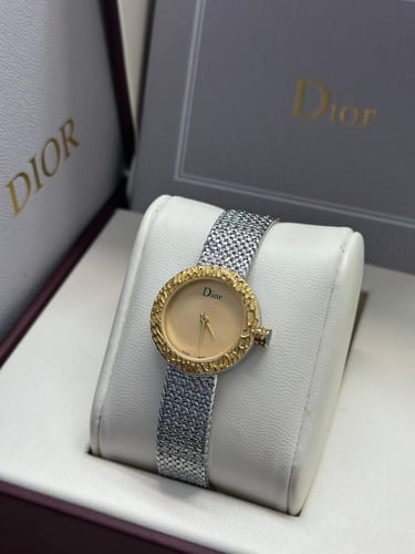 ساعات نسائيه