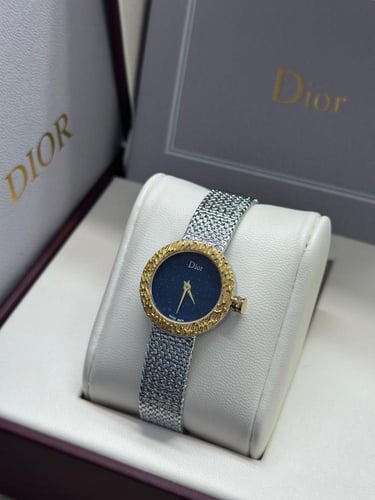 ساعات نسائيه