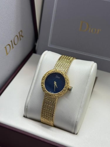 ساعات نسائيه