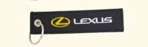 ميدالية مفاتيح قماش أي سيارة