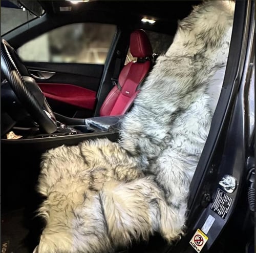 تلبيسة فرو صناعي